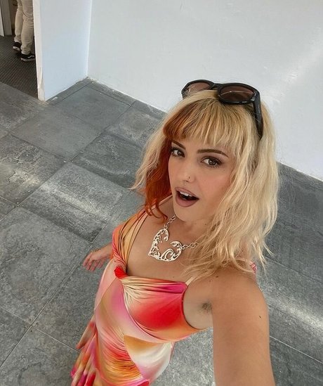 Alba Reche OnlyFans-Fotos