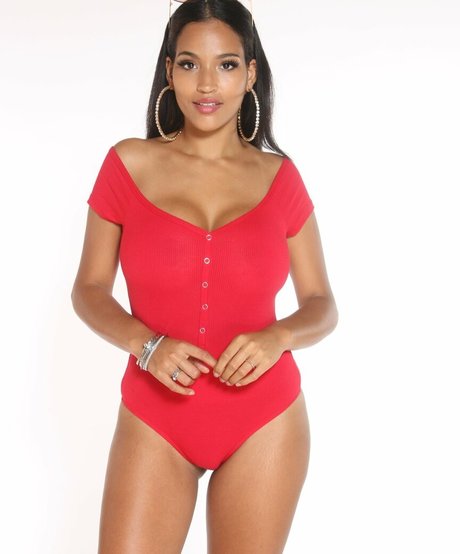 Jinna Cabrera OnlyFans Gratis