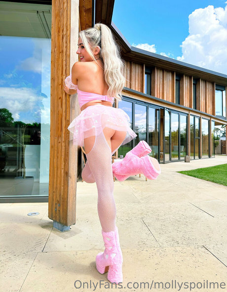 mollyspoilme OnlyFans