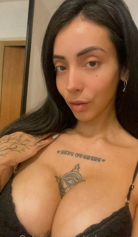 selva mora OnlyFans geleakter Pornografie