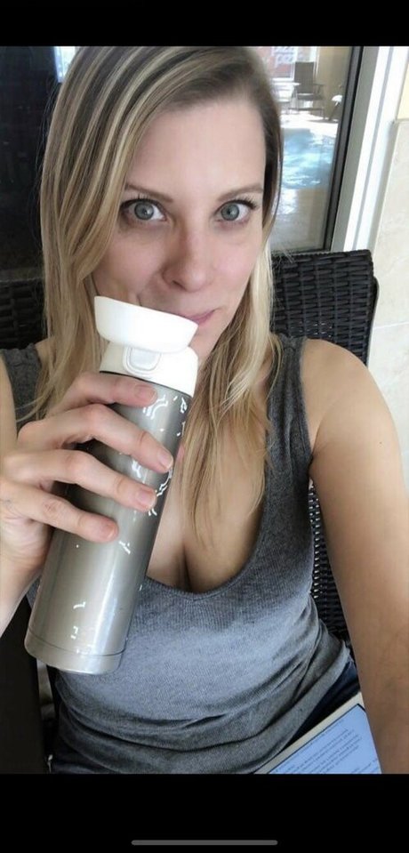 Teasing Teacher Nacktbilder von OnlyFans geleakt