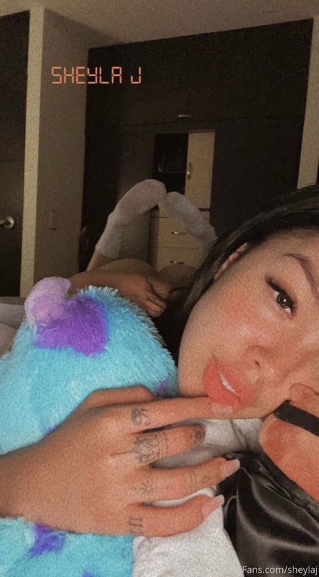 sheylaj Leak von OnlyFans