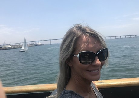 Emma Starr Geleakte OnlyFans-Inhalte