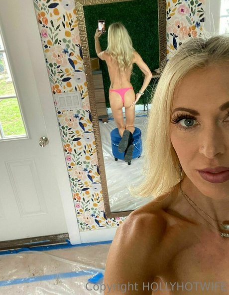 hollyhotwife OnlyFans Inhaltstyp