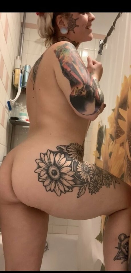 aliciaa starchild OnlyFans Leak