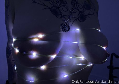 aliciaa starchild NurlyFans-Pornoleaks