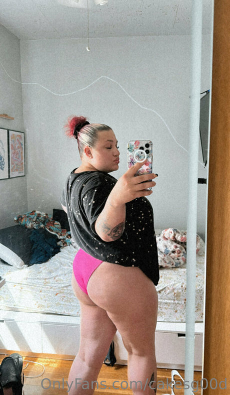 cakesg00d NurlyFans-Brüste