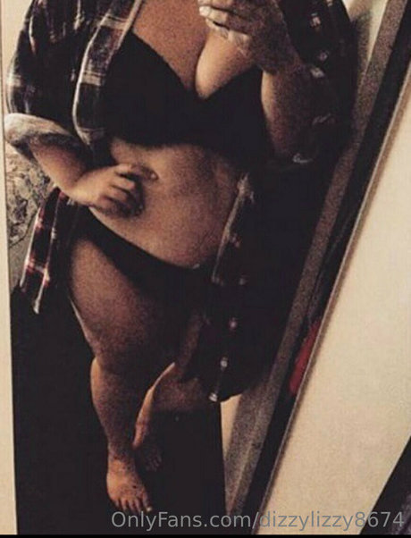 dizzylizzy8674 OnlyFans gratis