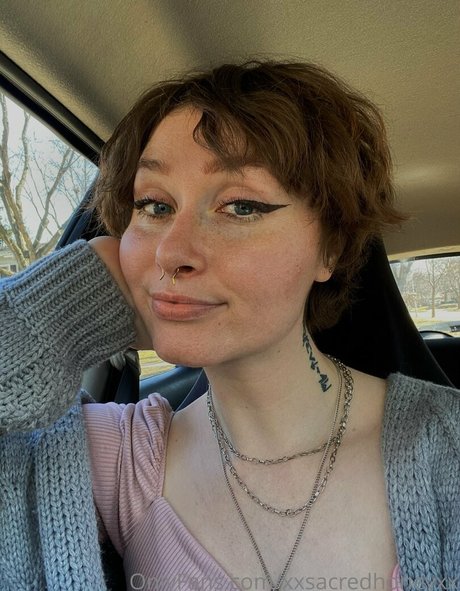 xxsacredhoneyxx Leaks von OnlyFans