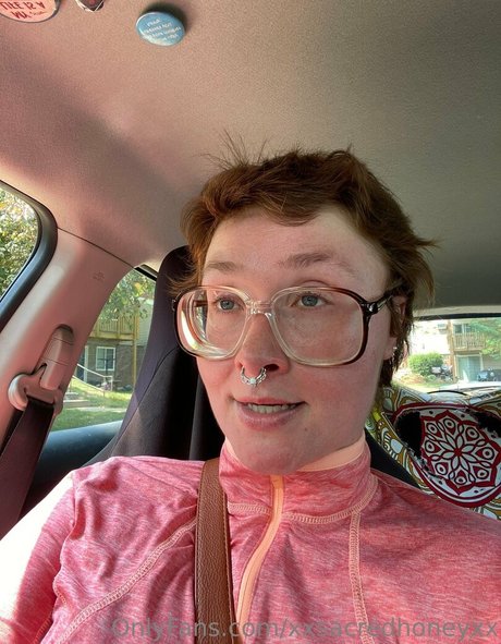 xxsacredhoneyxx Neue OnlyFans Leaks