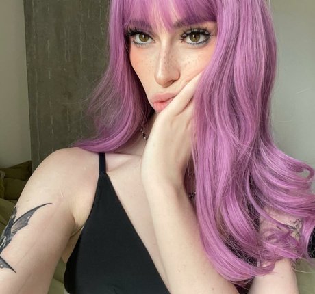 Aria Faye OnlyFans-Seite