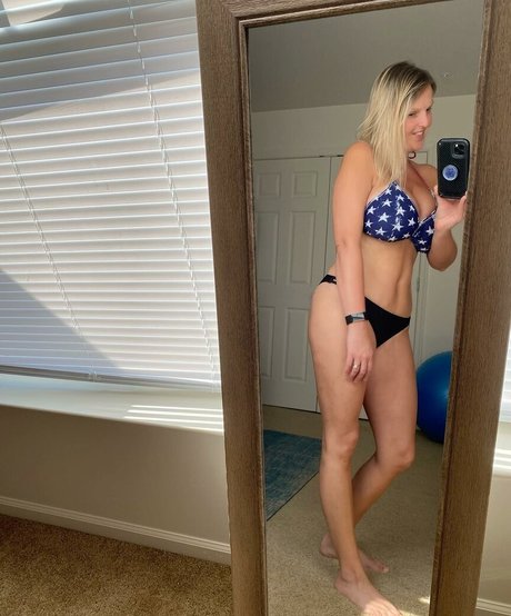 HealthyHappyFitandProud Füße OnlyFans