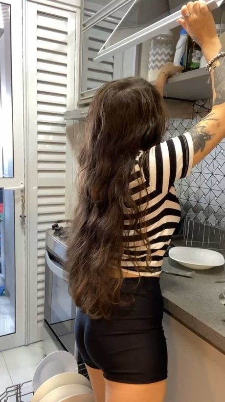 Diretora Muniz Nacktbilder geleakt