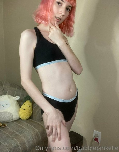 Bubblepinkelle Oben ohne OnlyFans