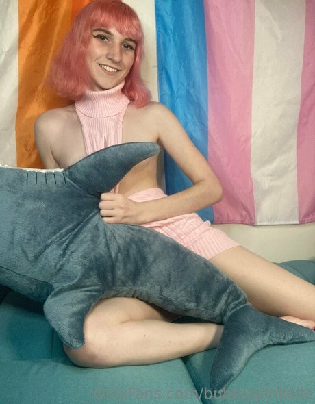 Bubblepinkelle OnlyFans-Model