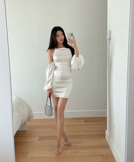 Mari Bambei OnlyFans-Komplettinhalte