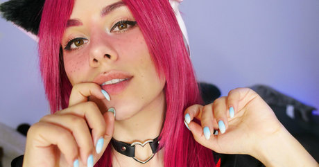 dünne shemale-onlyfans Kunst XXX Hinter-den-Kulissen