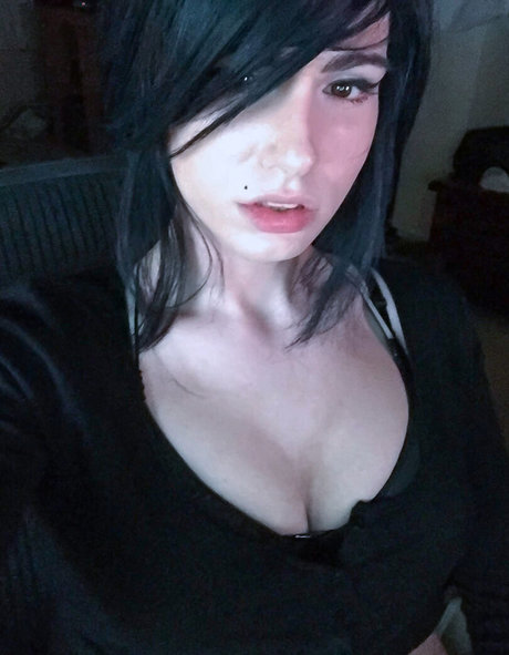 Kalindra Chan OnlyFans Leak