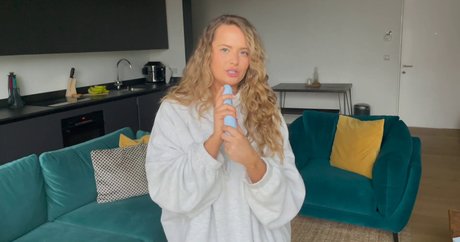 The Girl In Lingerie Geleakte OnlyFans-Inhalte