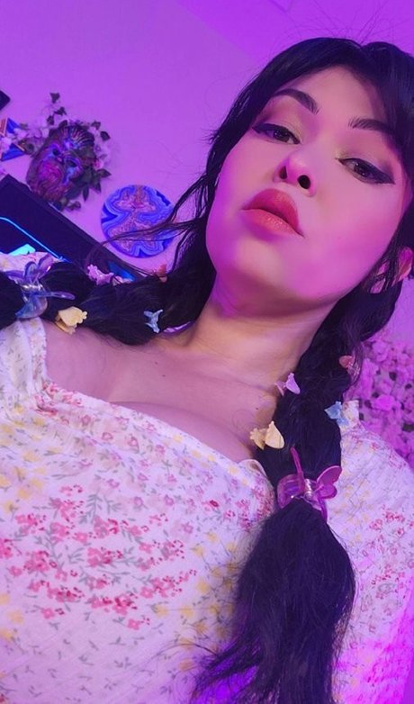 Pinksaltmoon Only ...