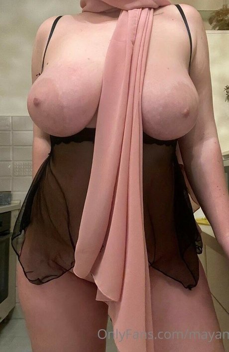 Maya Martinni OnlyFans-Fotos