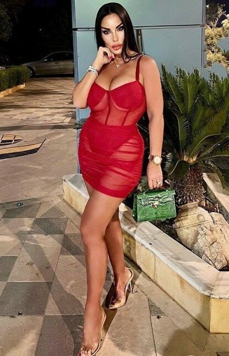 Silvia Iacucci Heiße OnlyFans Inhalte