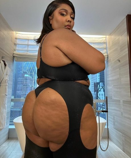 Lizzo Sexy OnlyFans