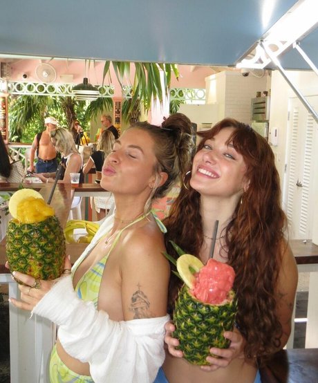 Olivia OBrien OnlyFans-Archiv