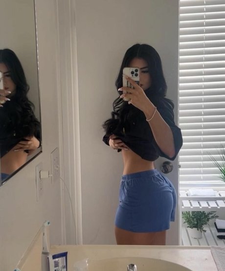 Annette Vasquez Oben ohne OnlyFans