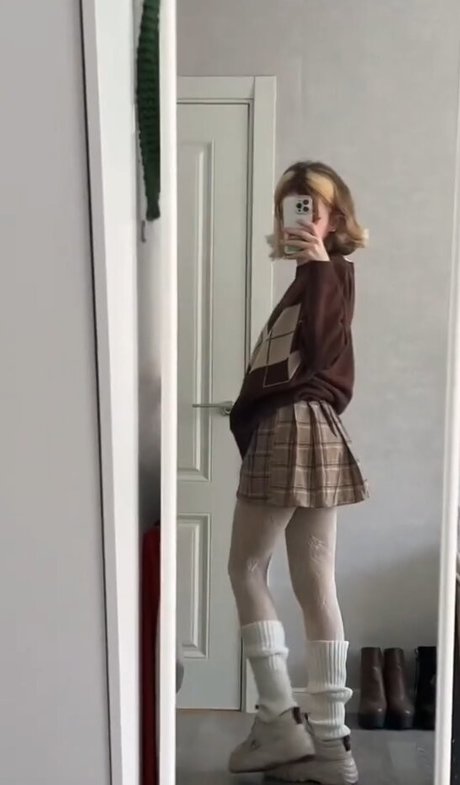 Shadsi Kostenlose OnlyFans-Inhalte