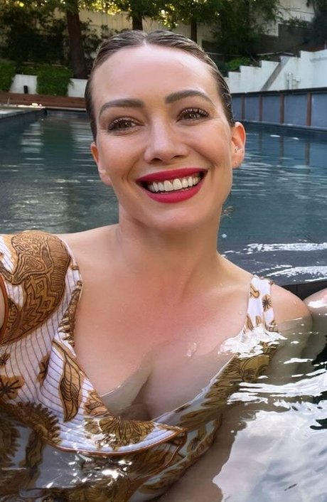 Hillary Duff OnlyFans nackte Brüste