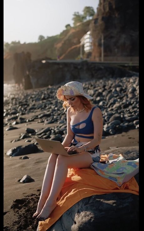 AnniTheDuck OnlyFans Sex Leak