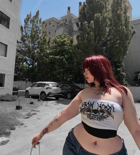 mathildawtf OnlyFans Beiträge