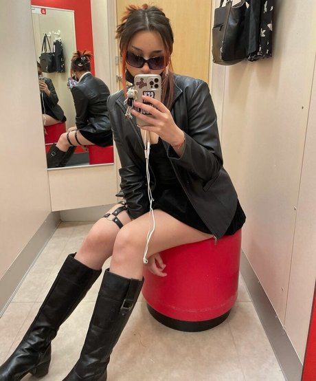 Chxrrychick Profilbild