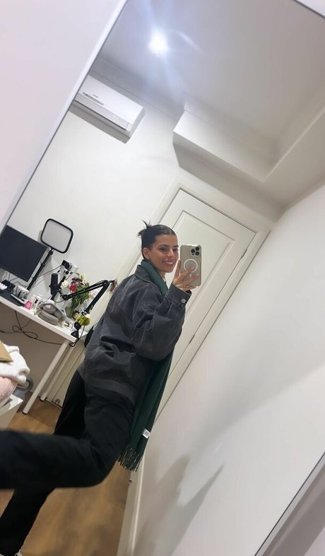 Develique OnlyFans-Leak