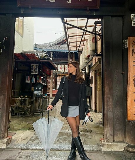 Develique OnlyFans Arsch Leak