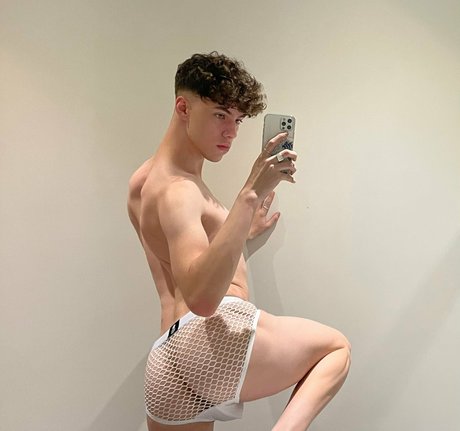 kiekie18x Gratis OnlyFans