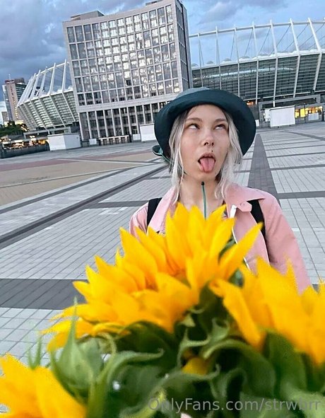 strwbrr OnlyFans Dirtyship geleakt