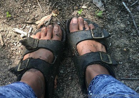 allhailrgoddess OnlyFans gratis