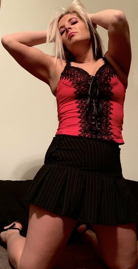 whit sin Nacktbilder von OnlyFans geleakt