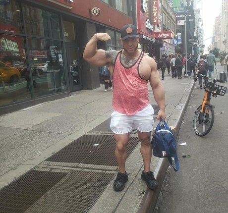 musclesexual Leak von OnlyFans-Inhalten