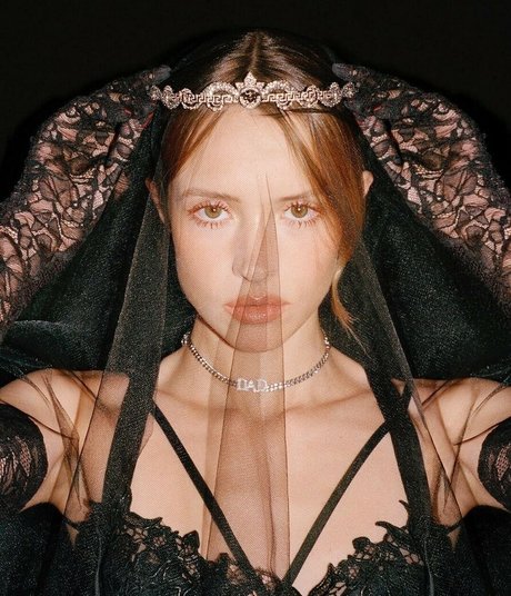 Angele Van Laeken OnlyFans Pornografie