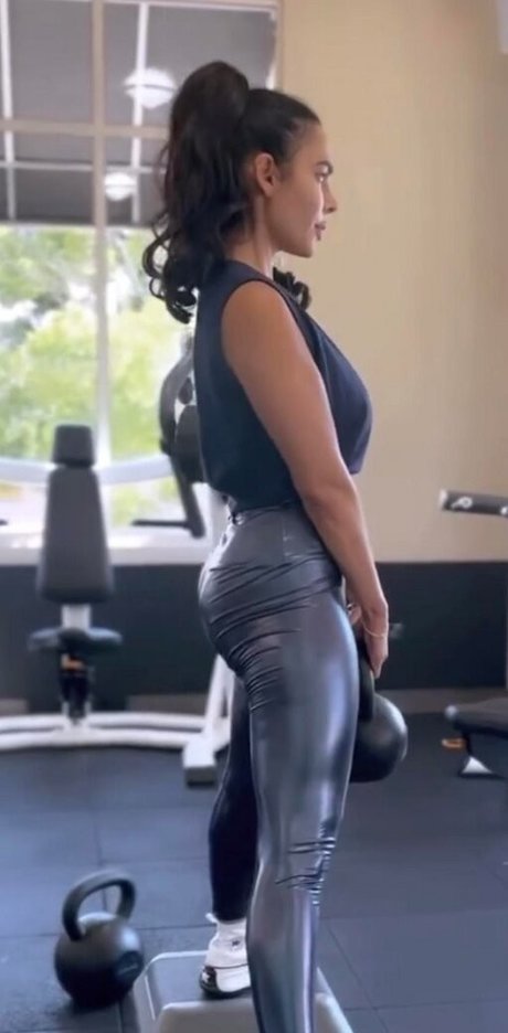 Nadine Velazquez OnlyFans Leaks Nacktbilder