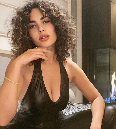 Nadine Velazquez OnlyFans Gratis-Inhalte