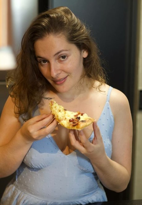 Lolla Antonielli OnlyFans-Komplettinhalte