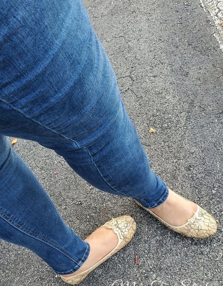 missfeetstink Porn OnlyFans Leaks