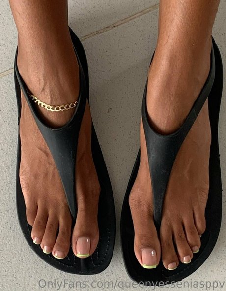 queenyesseniasppv NurlyFans-Pornoleaks