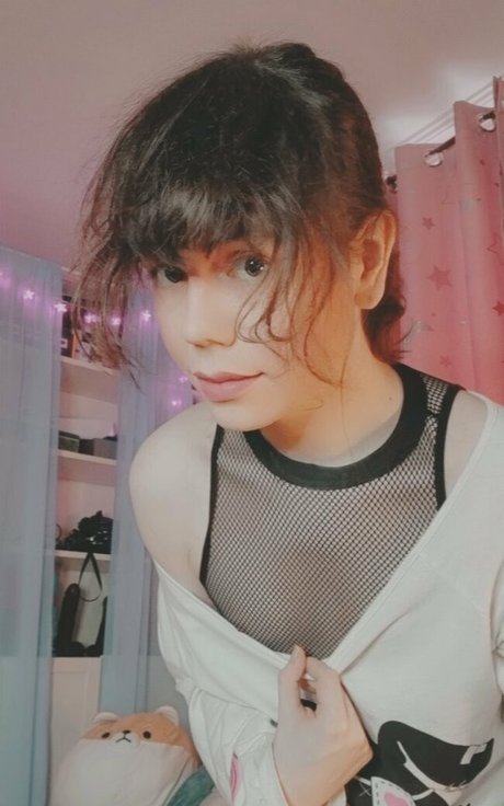 Ceresclouds OnlyFans Strip