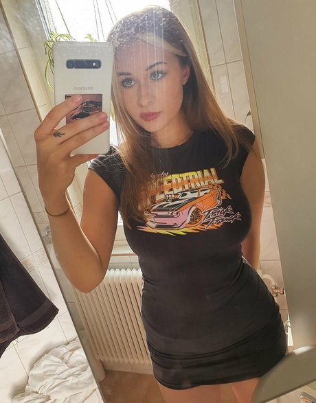 elina twich Oben ohne OnlyFans