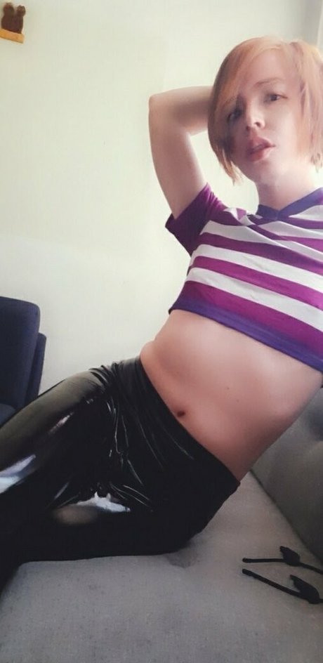 darkstudent cute OnlyFans